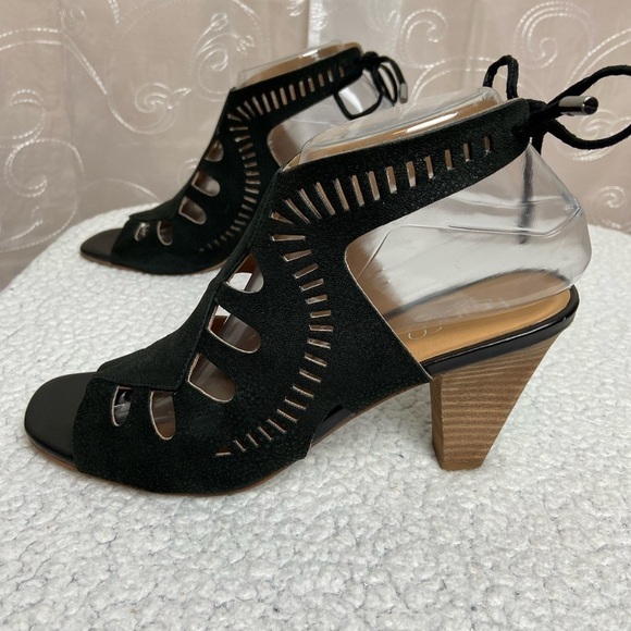 Franco Sarto Strap Lace up Peek A Boo Heels, 8.5 - Picture 9 of 12